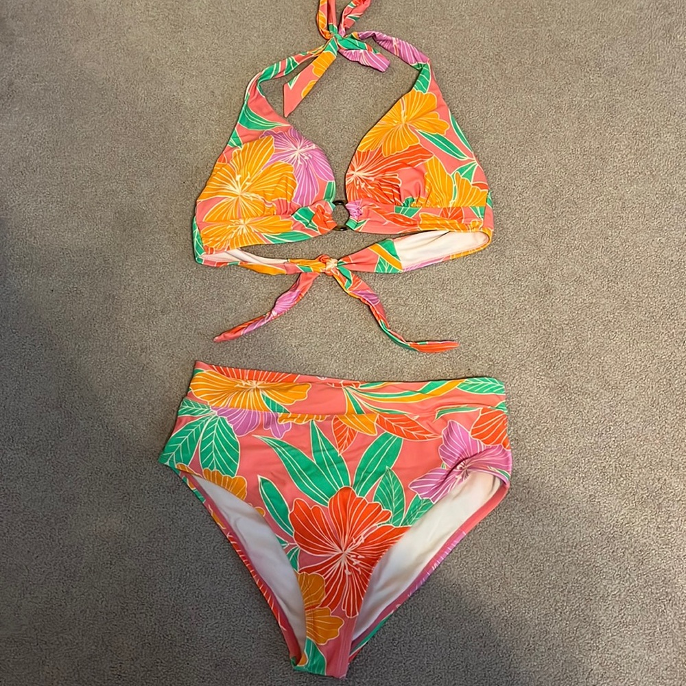 CUPSHE bathing suit